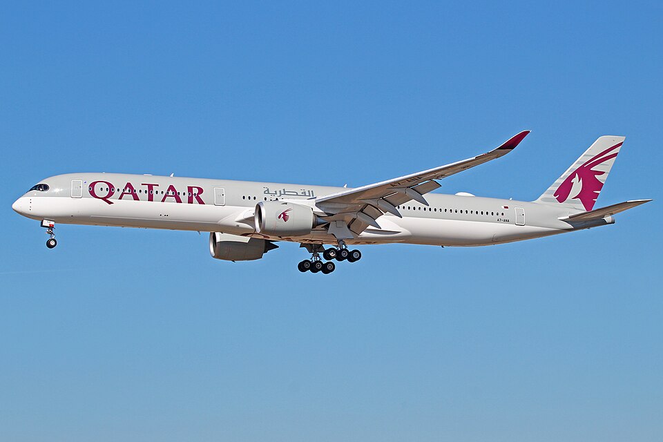 Qatar Airways (Q.C.S.C.) aircraft